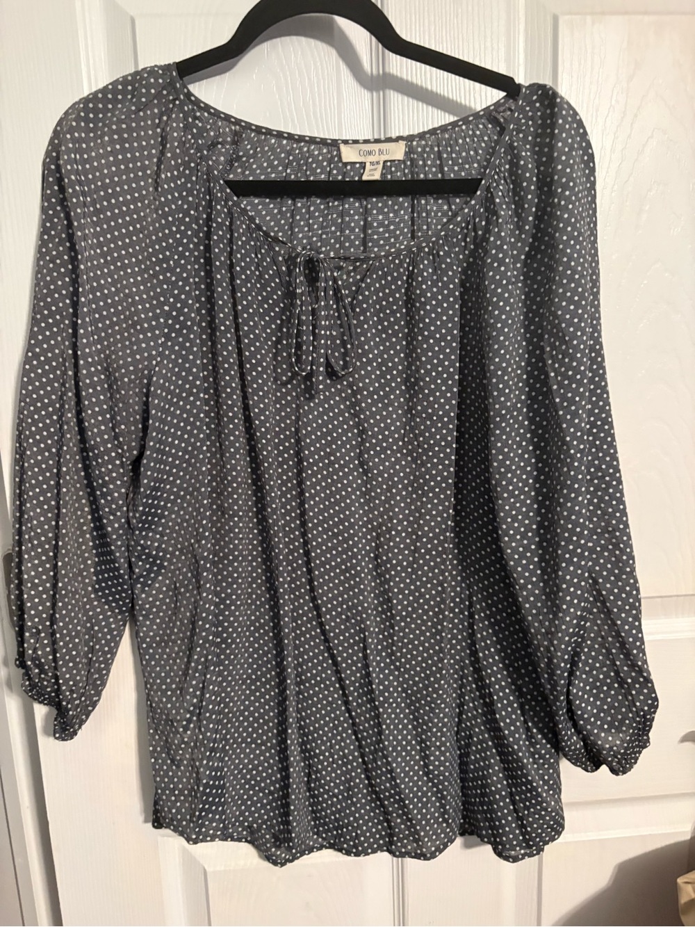 Como Blu Gray Polka Dot Peasant Top